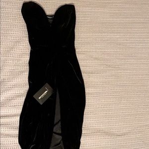 black pretty little thing velvet sweetheart dress